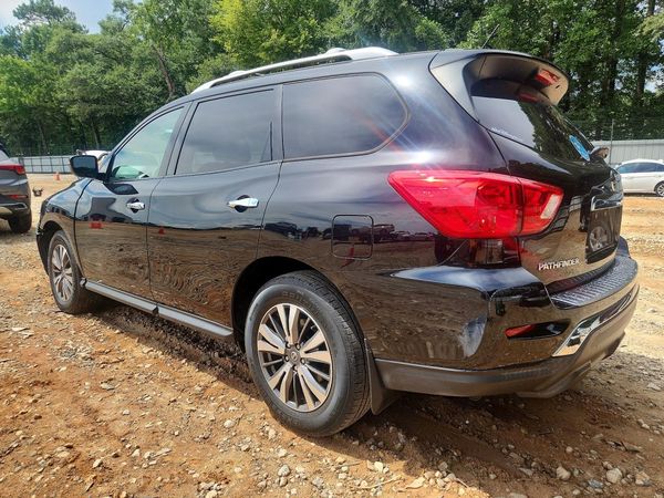 2018 NISSAN PATHFINDER