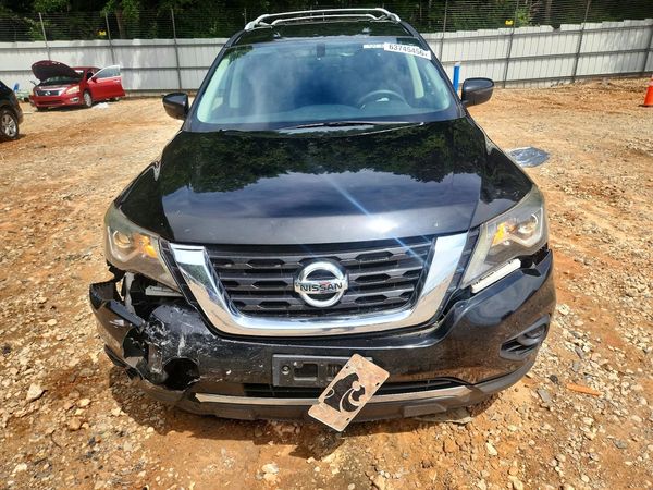 2018 NISSAN PATHFINDER