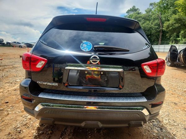 2018 NISSAN PATHFINDER