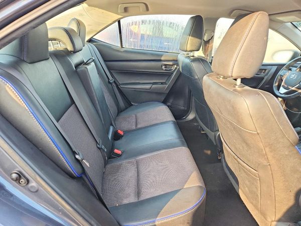 2017 TOYOTA COROLLA
