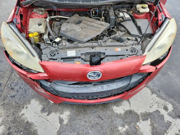 2015 MAZDA 5 Sport/GX