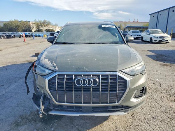 2019 AUDI Q3 quattro Premium