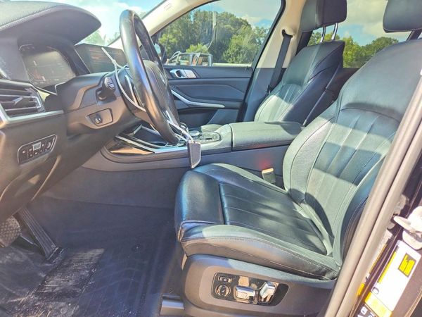 2019 BMW X7