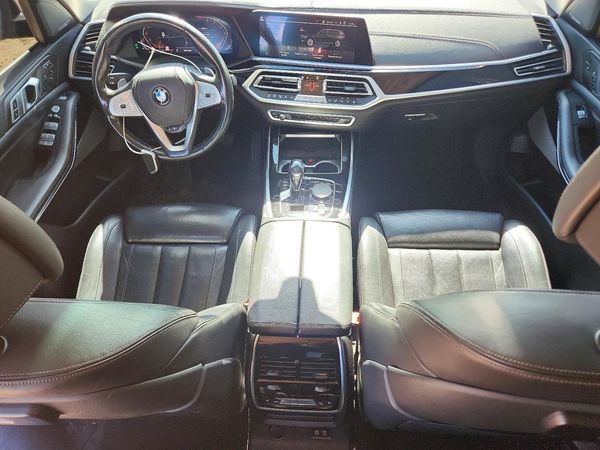 2019 BMW X7