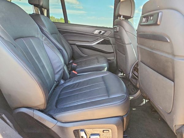 2019 BMW X7