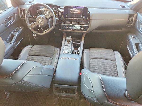 2025 NISSAN PATHFINDER