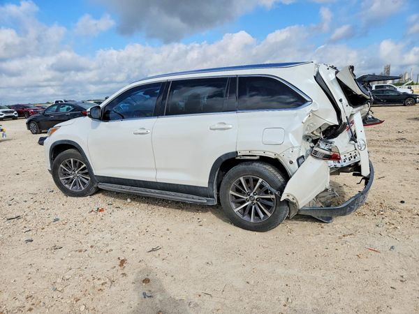 2019 TOYOTA HIGHLANDER SE/XLE