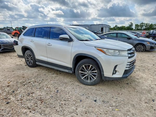 2019 TOYOTA HIGHLANDER SE/XLE