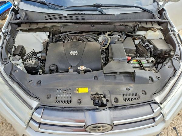 2019 TOYOTA HIGHLANDER SE/XLE