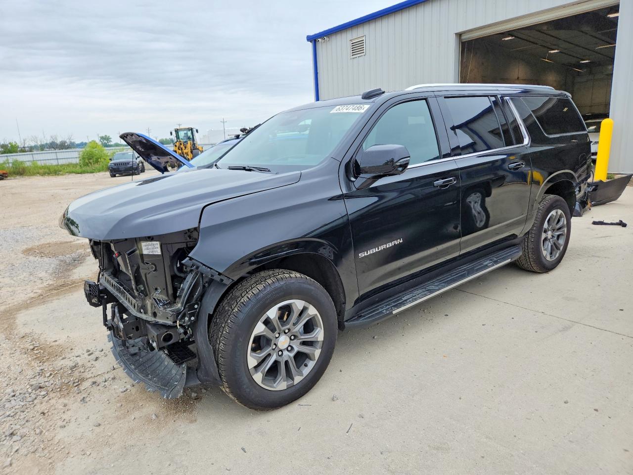 2025 CHEVROLET SUBURBAN LT