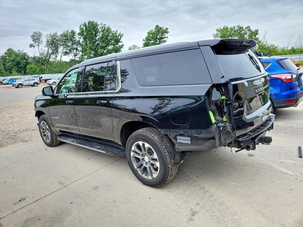 2025 CHEVROLET SUBURBAN LT