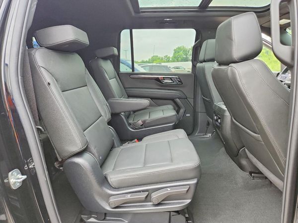 2025 CHEVROLET SUBURBAN LT