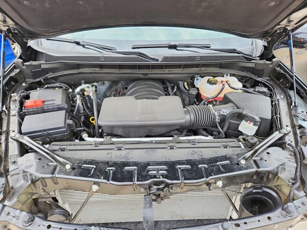 2025 CHEVROLET SUBURBAN LT
