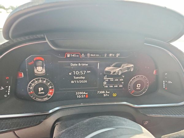 2022 AUDI R8