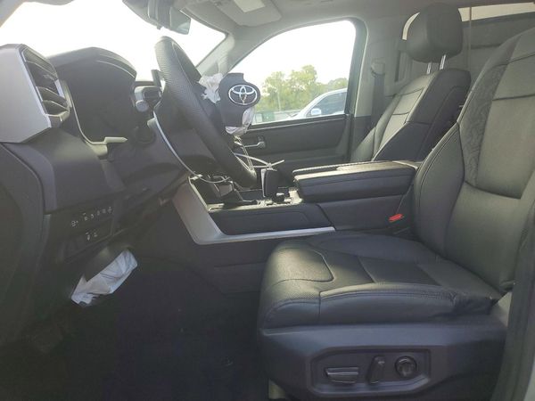 2024 TOYOTA SEQUOIA
