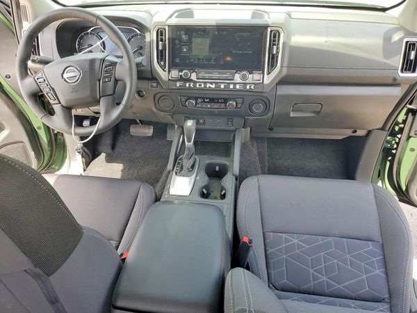 2026 NISSAN FRONTIER