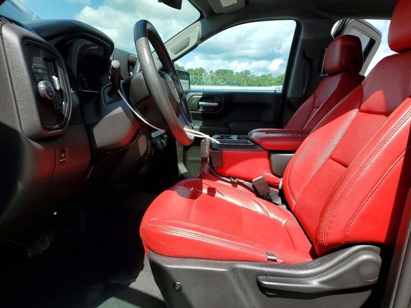 2021 CHEVROLET SILVERADO Custom — DENT