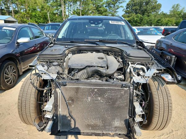 2020 MERCEDES-BENZ GLC GLC300-4M
