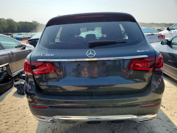2020 MERCEDES-BENZ GLC GLC300-4M
