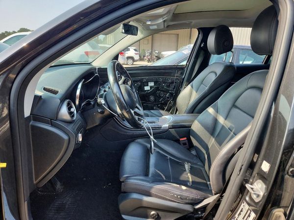 2020 MERCEDES-BENZ GLC GLC300-4M