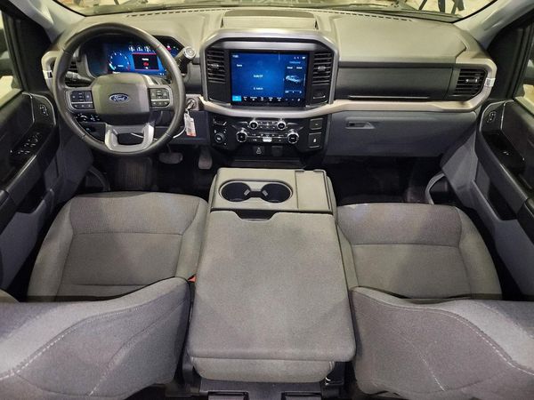 2025 FORD F150 XLT