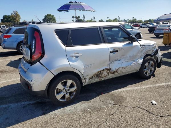 2017 KIA SOUL
