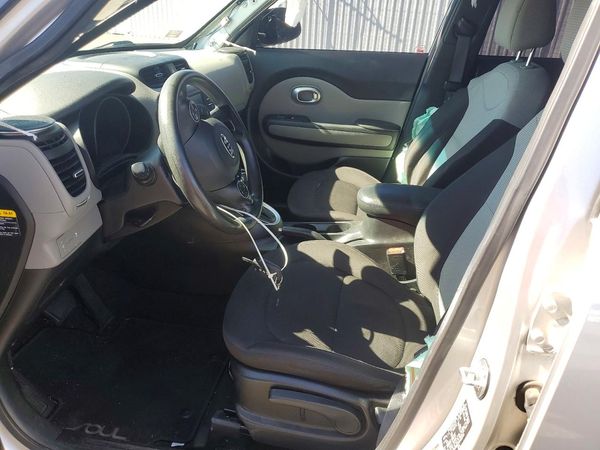 2017 KIA SOUL