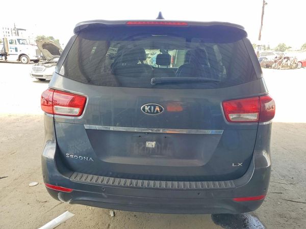 2016 KIA SEDONA LX - Middle-low