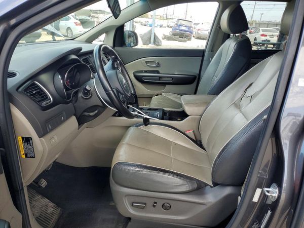2016 KIA SEDONA LX - Middle-low