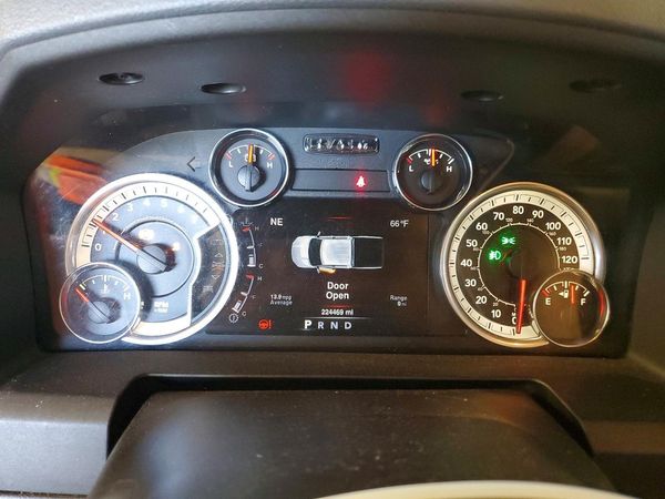 2013 RAM 1500 SLT