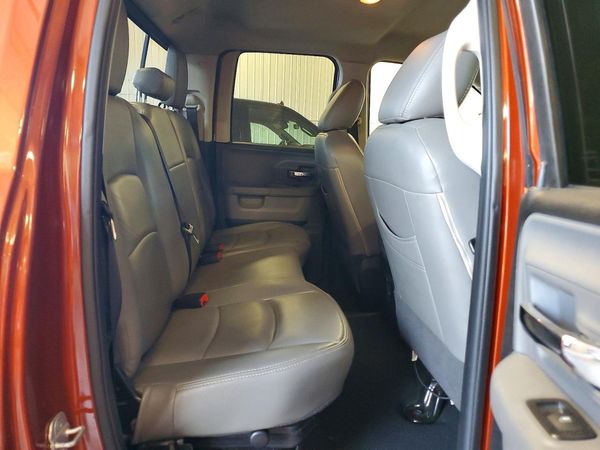 2013 RAM 1500 SLT