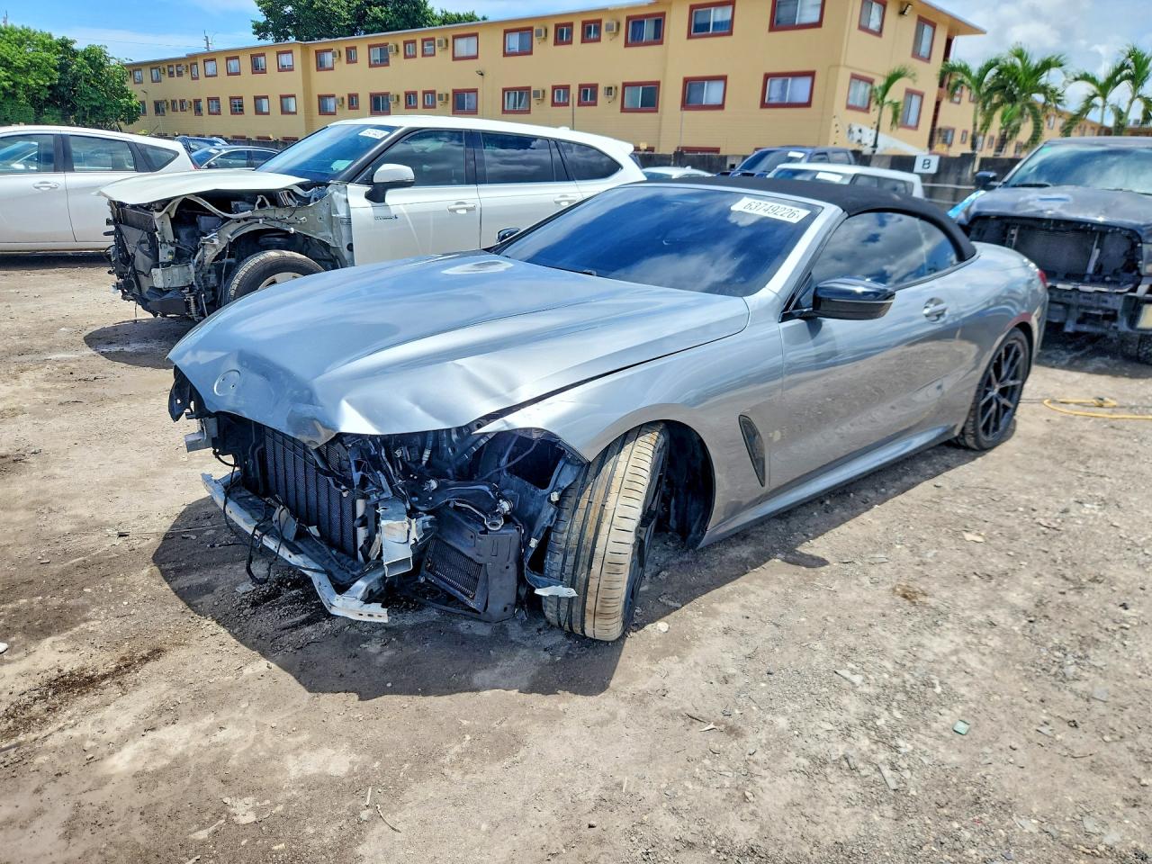 2023 BMW M850XI