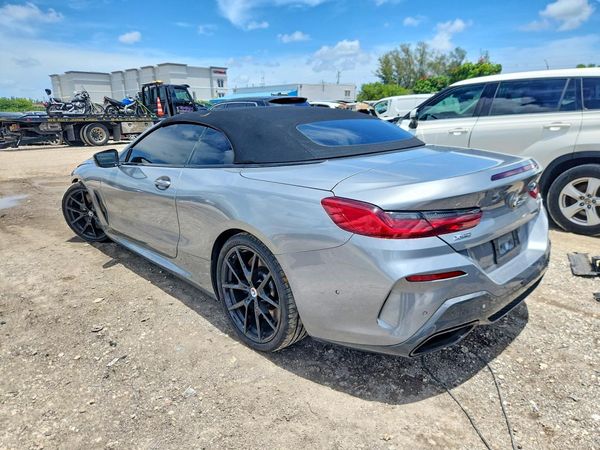 2023 BMW M850XI