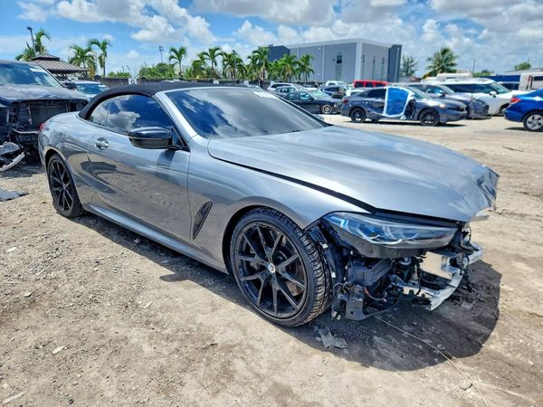 2023 BMW M850XI