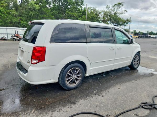 2017 DODGE GRAND CARAVAN SXT