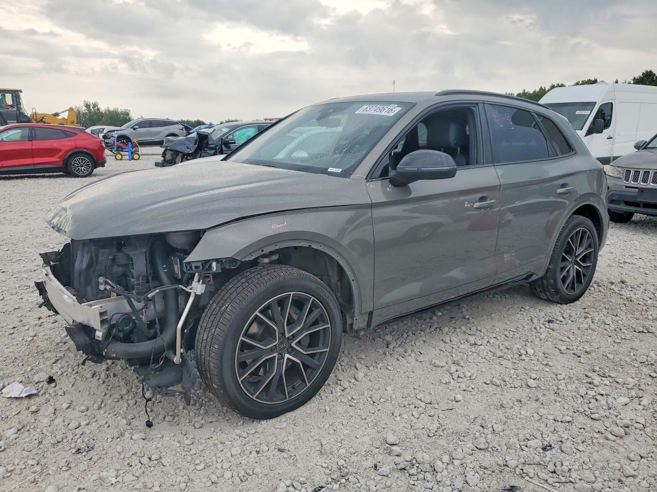 2023 AUDI SQ5