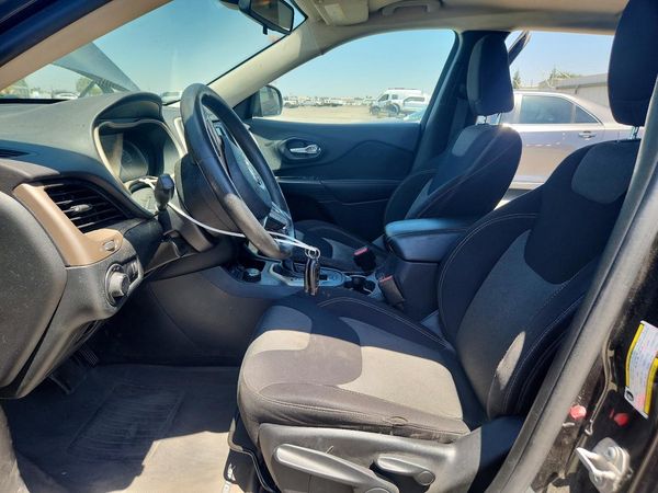 2016 JEEP CHEROKEE SPORT 4X4