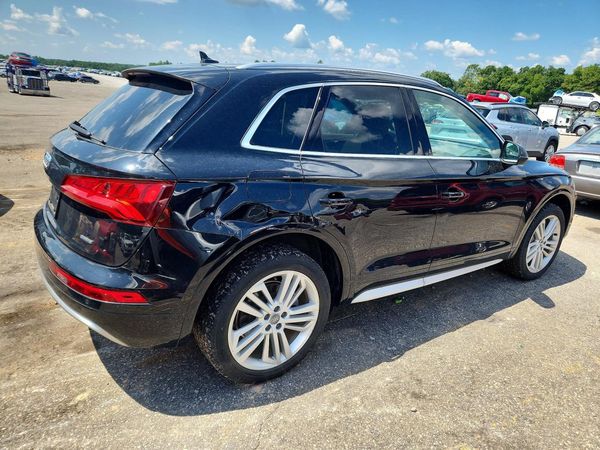 2020 AUDI Q5