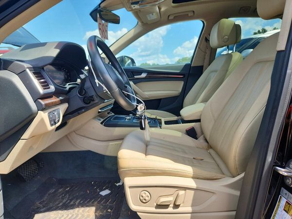 2020 AUDI Q5