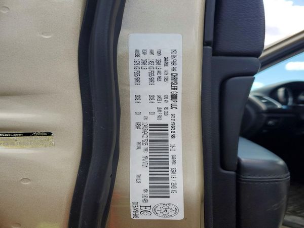 2012 JEEP CHEROKEE Laredo
