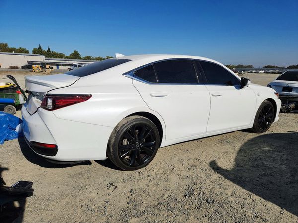 2022 LEXUS ES 300H 300h F Sport