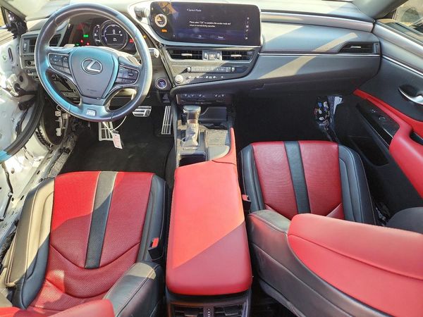 2022 LEXUS ES 300H 300h F Sport