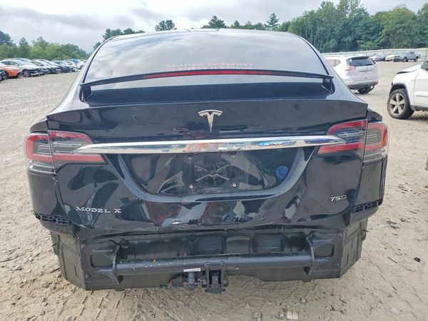 2018 TESLA MODEL X