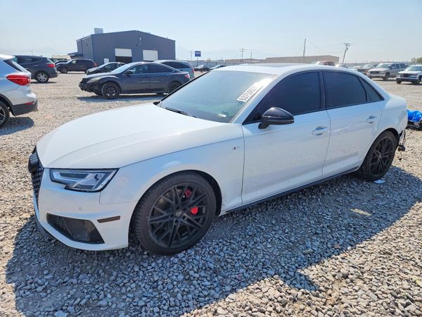 2019 AUDI A4 quattro Premium Plus