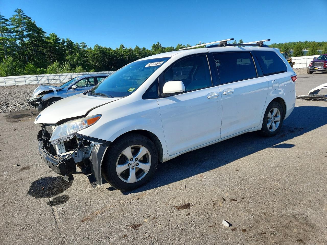 2017 TOYOTA SIENNA LE Mobility/LE