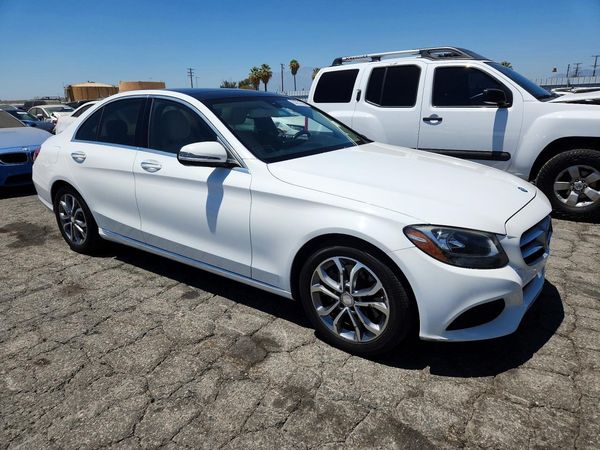 2016 MERCEDES-BENZ C C300