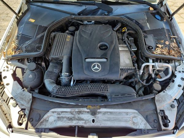 2016 MERCEDES-BENZ C C300