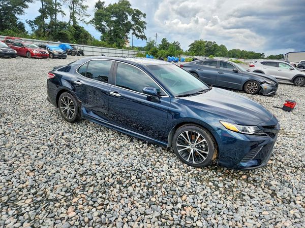 2020 TOYOTA CAMRY