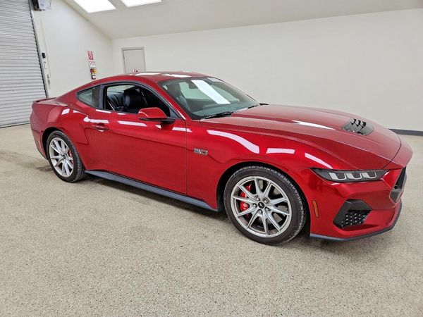 2024 FORD MUSTANG