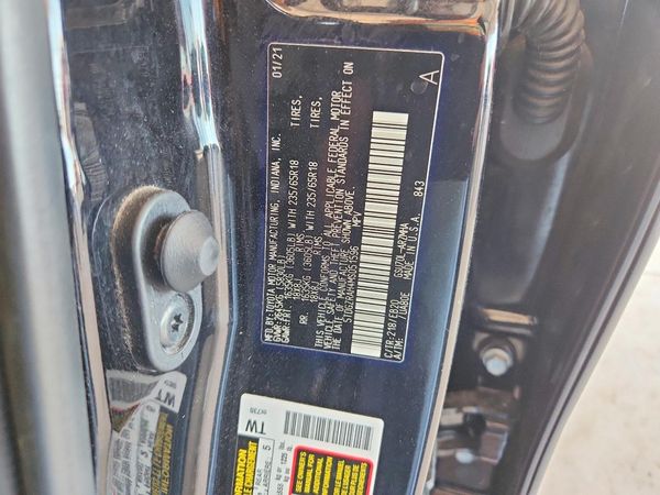 2021 TOYOTA HIGHLANDER XLE